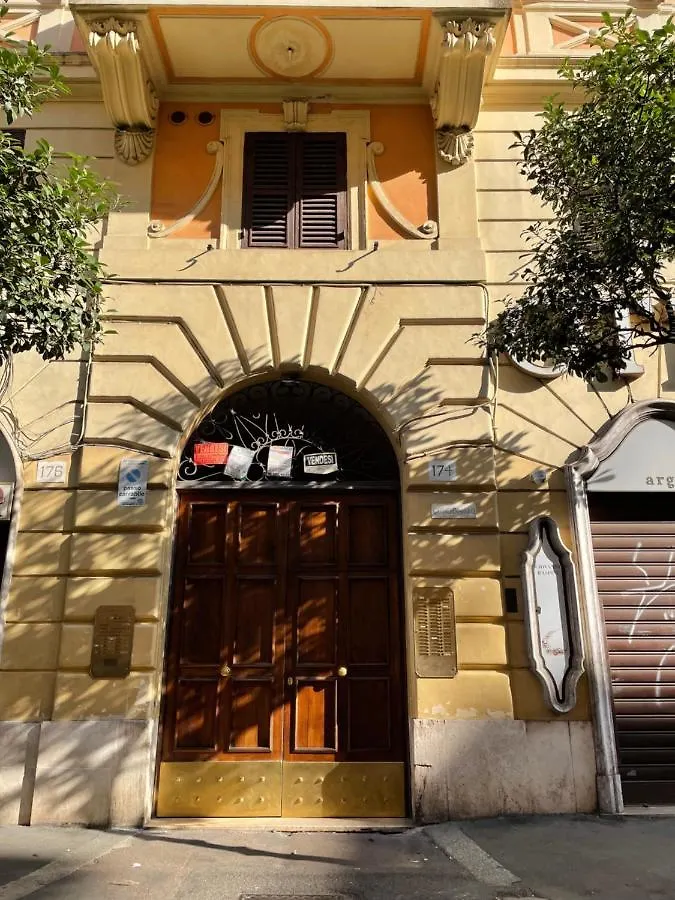 Appartamento Alessandria Róma Panzió