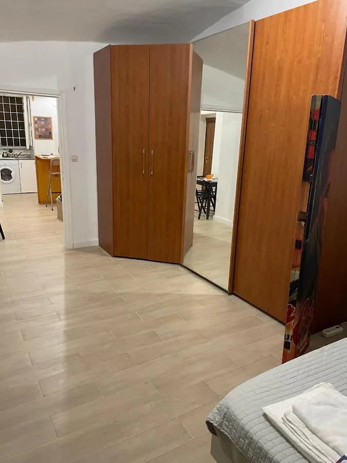Bed & Breakfast Appartamento Alessandria Rome Italy